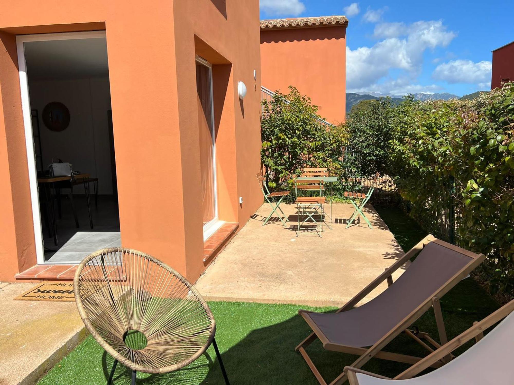 Residence Hoteliere Les Hameaux De Saint Cyprien Appartement 35 M2 1 Chambre Lecci Exterior photo